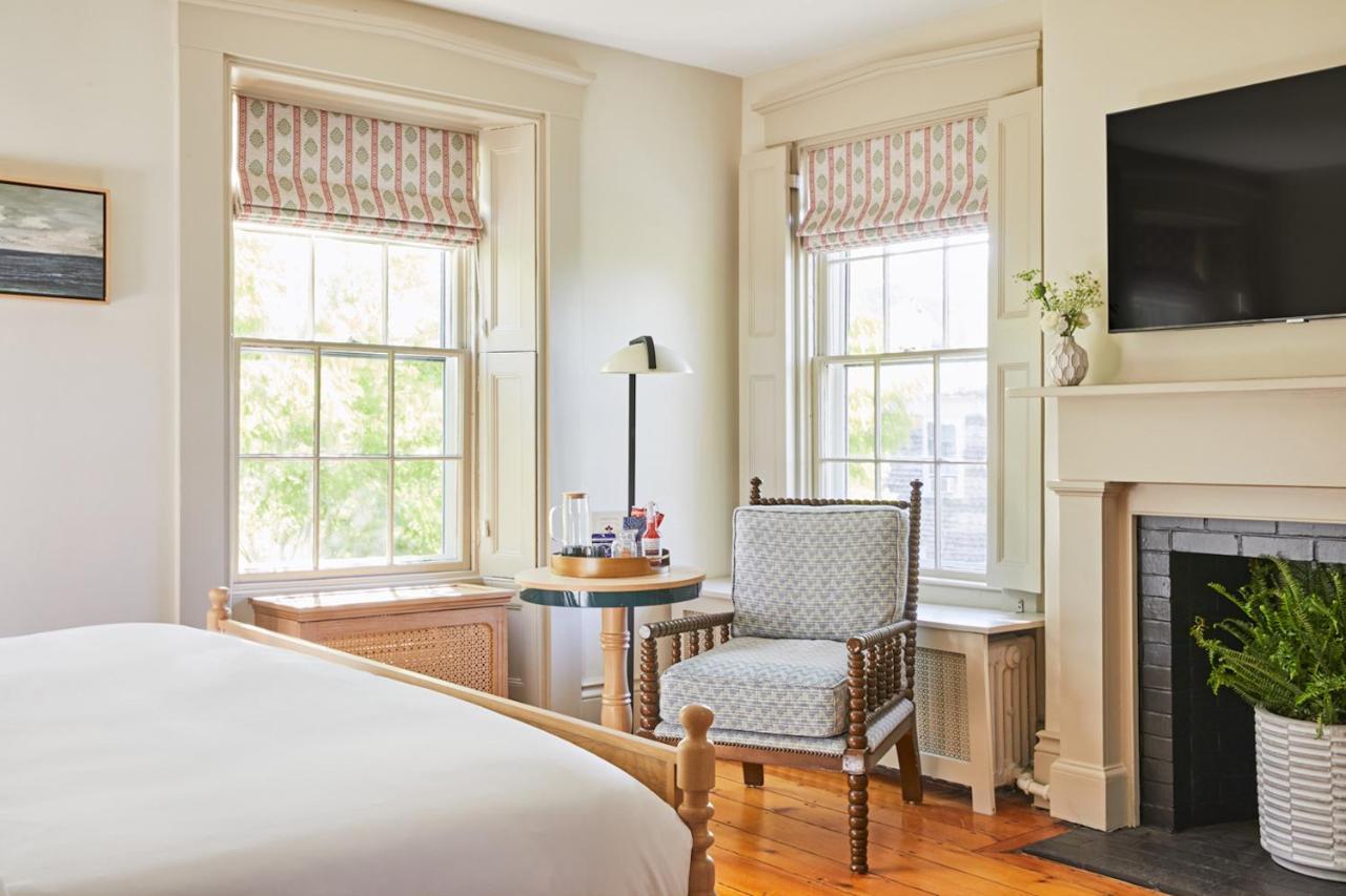 Faraway Nantucket Hotel Exterior foto